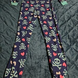 No Boundaries Skull and Heart Onesie